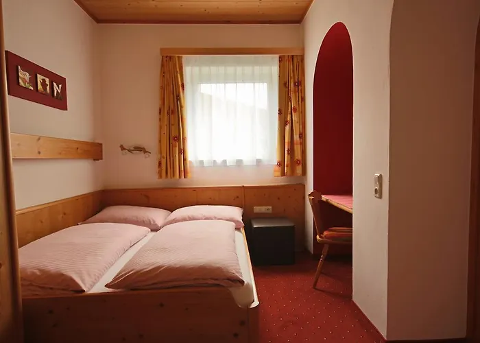 לינה וארוחת בוקר Riedlsperger