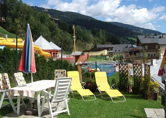 Riedlsperger לינה וארוחת בוקר 3*