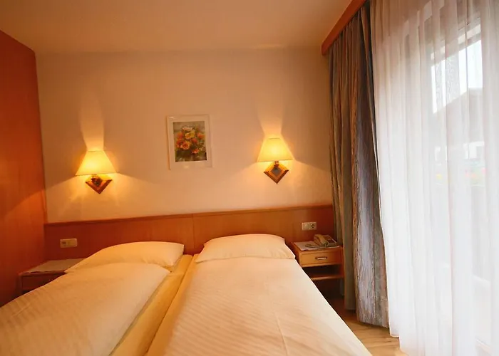 Riedlsperger לינה וארוחת בוקר 3*