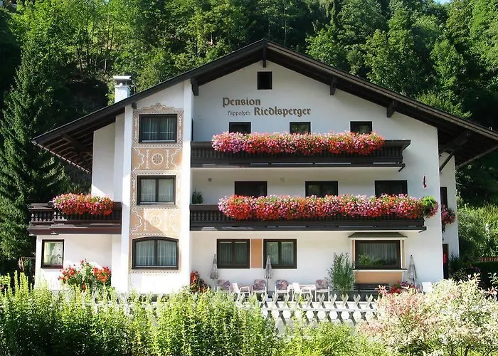 Riedlsperger לינה וארוחת בוקר 3*