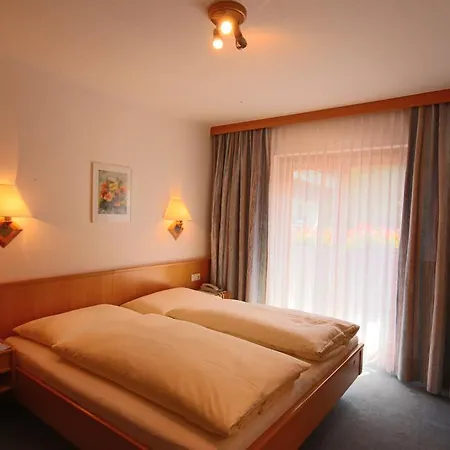 Bed & Breakfast Riedlsperger 3*