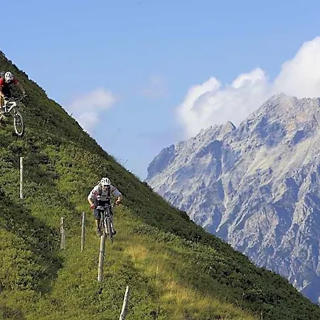 Riedlsperger Bed & Breakfast 3*