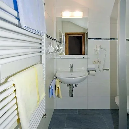 Riedlsperger Panzió 3*