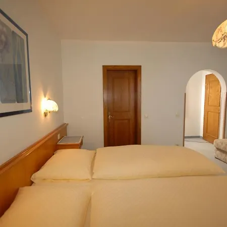 Bed & Breakfast Riedlsperger 3*